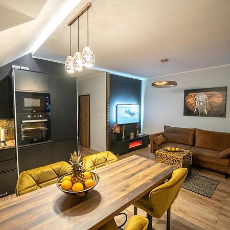Apartament W Cieplicach Panorama Jelenia Gora Luaran gambar